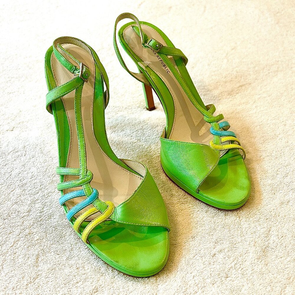 Banana Republic Green/Aqua Summer Sandal (Size 7.5)